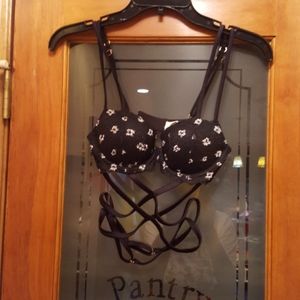PINK Victoria's Secret Black Floral Bra
